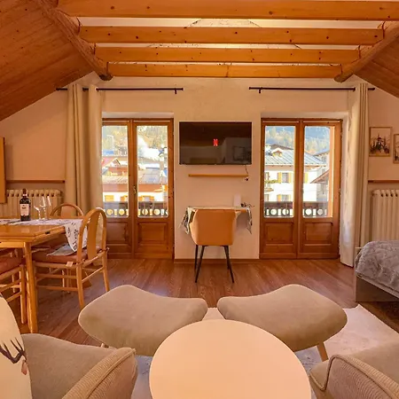 Casa Alpina - In Pieno Centro A Due Passi Dal