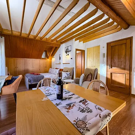 Casa Alpina - In Pieno Centro A Due Passi Dal 아파트 아우론조디까도레